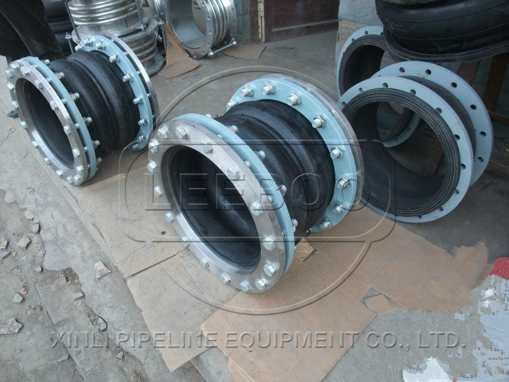 大口径限位<a href=http://www.viagrawrp.com target=_blank class=infotextkey>橡胶接头</a>